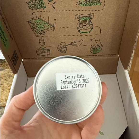 Organic Matcha - Picture 2 of 3